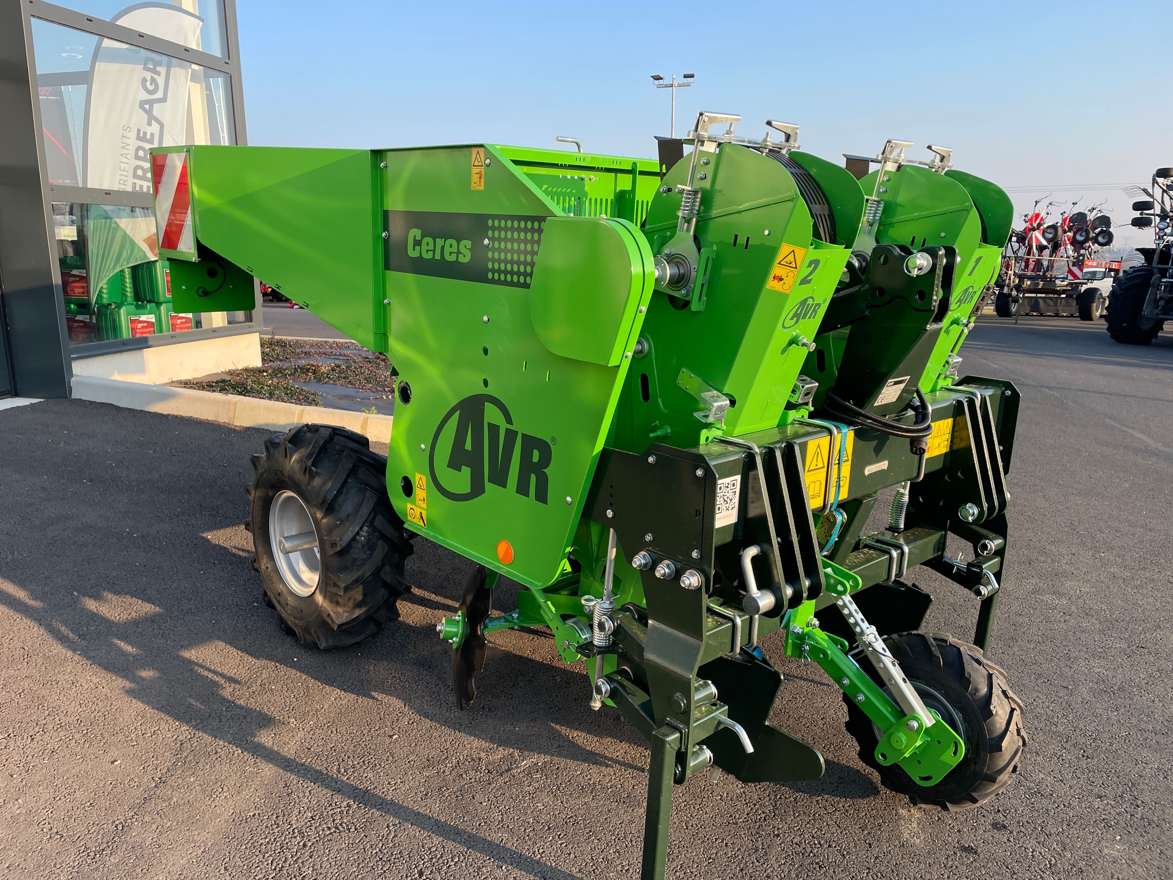 MOTIN distributeur de la marque AVR